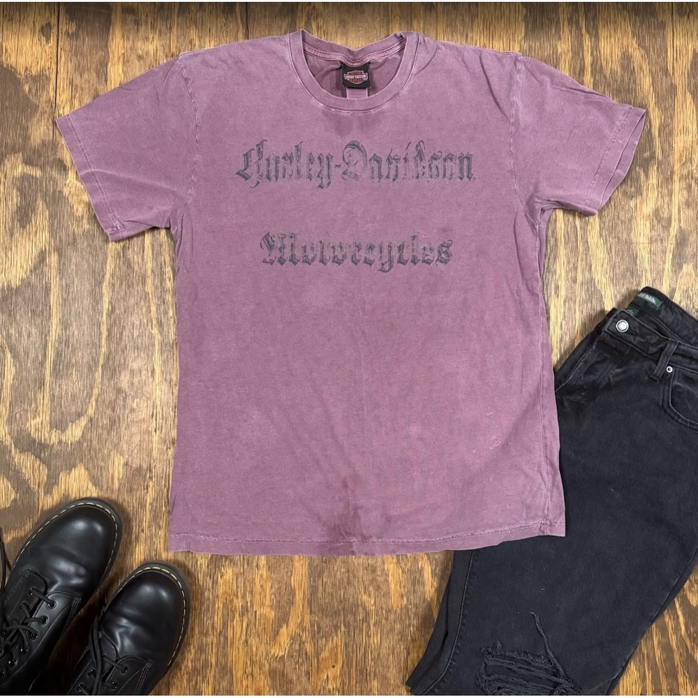 Harley Davidson Cowboy Beaumont Texas‎ Distressed Purple Tee Fits Men's M